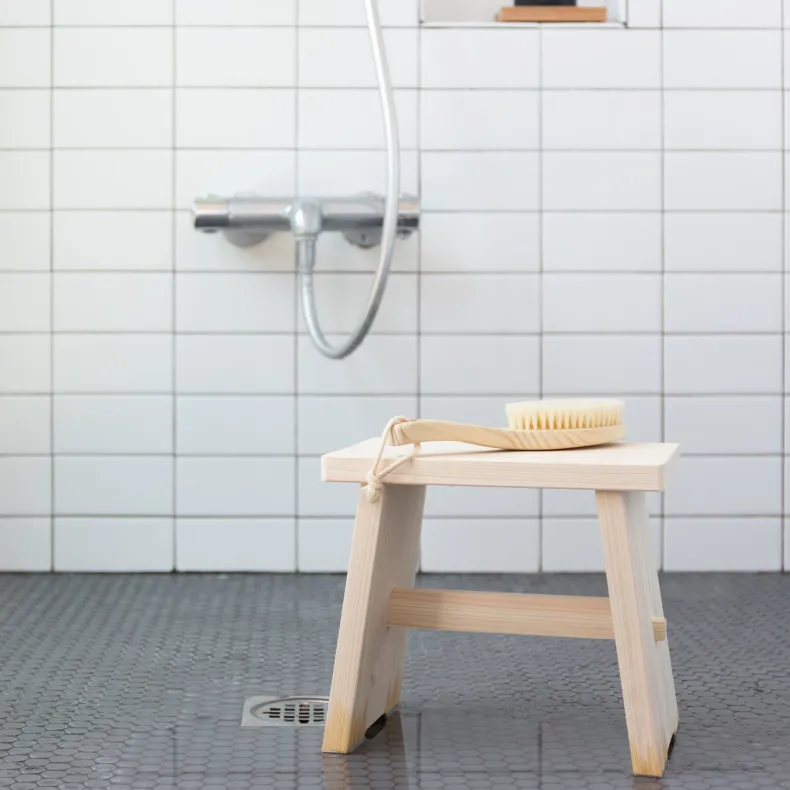 Hinoki Handle Hog Hair Body Brush