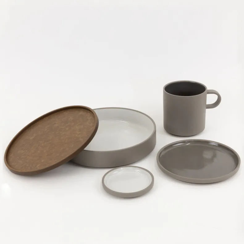 HDG120 - Mug Dark Gray Medium ø 3.3/8"