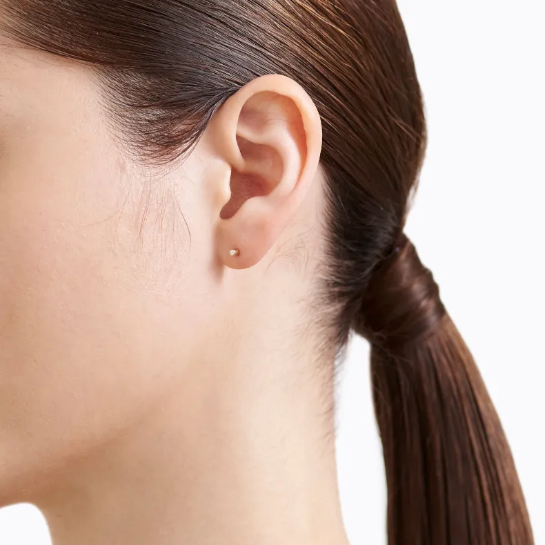 Shihara Diamond Twist Pin Earring 01