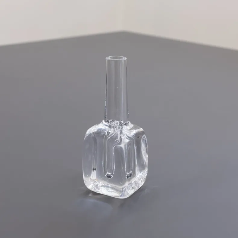 Sugahara Flower Vase (F-24W)