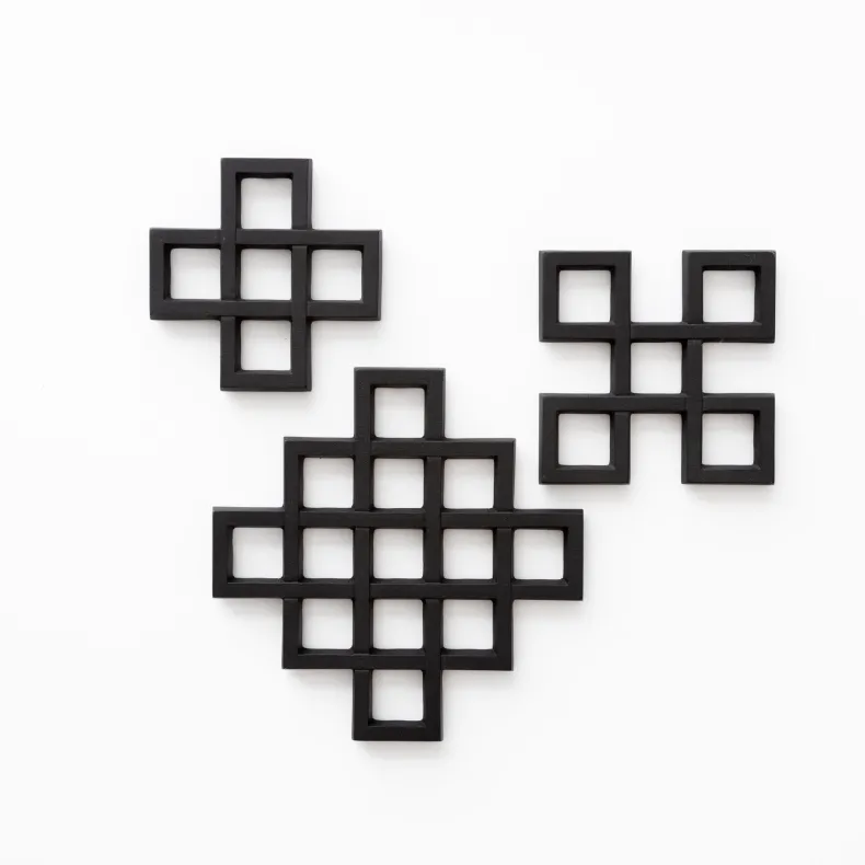 Kamasada Nambu Tekki Trivets