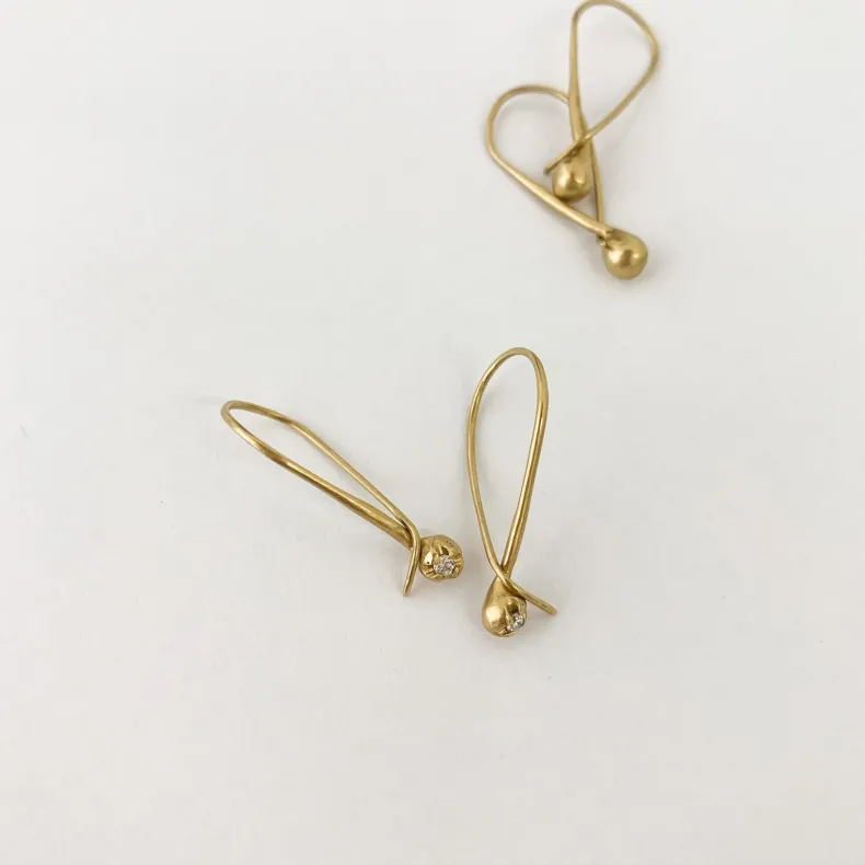 Black Barc 'Ren' Earrings with Diamond