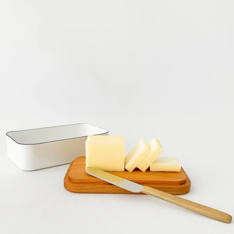 Noda Horo Enamel Butter Case with Wood Lid