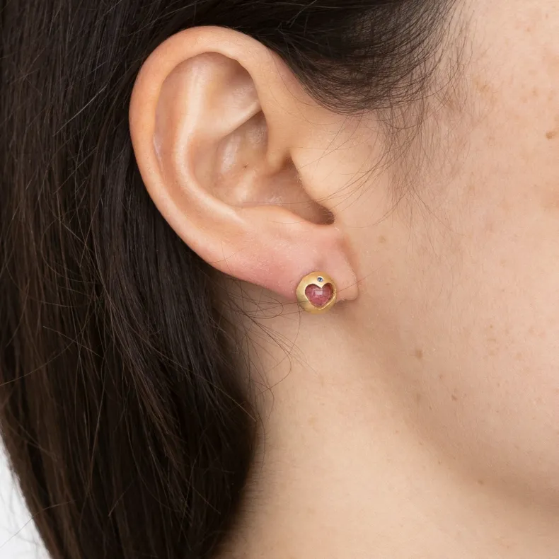 Black Barc 'Heart' Stud Earrings No. 14